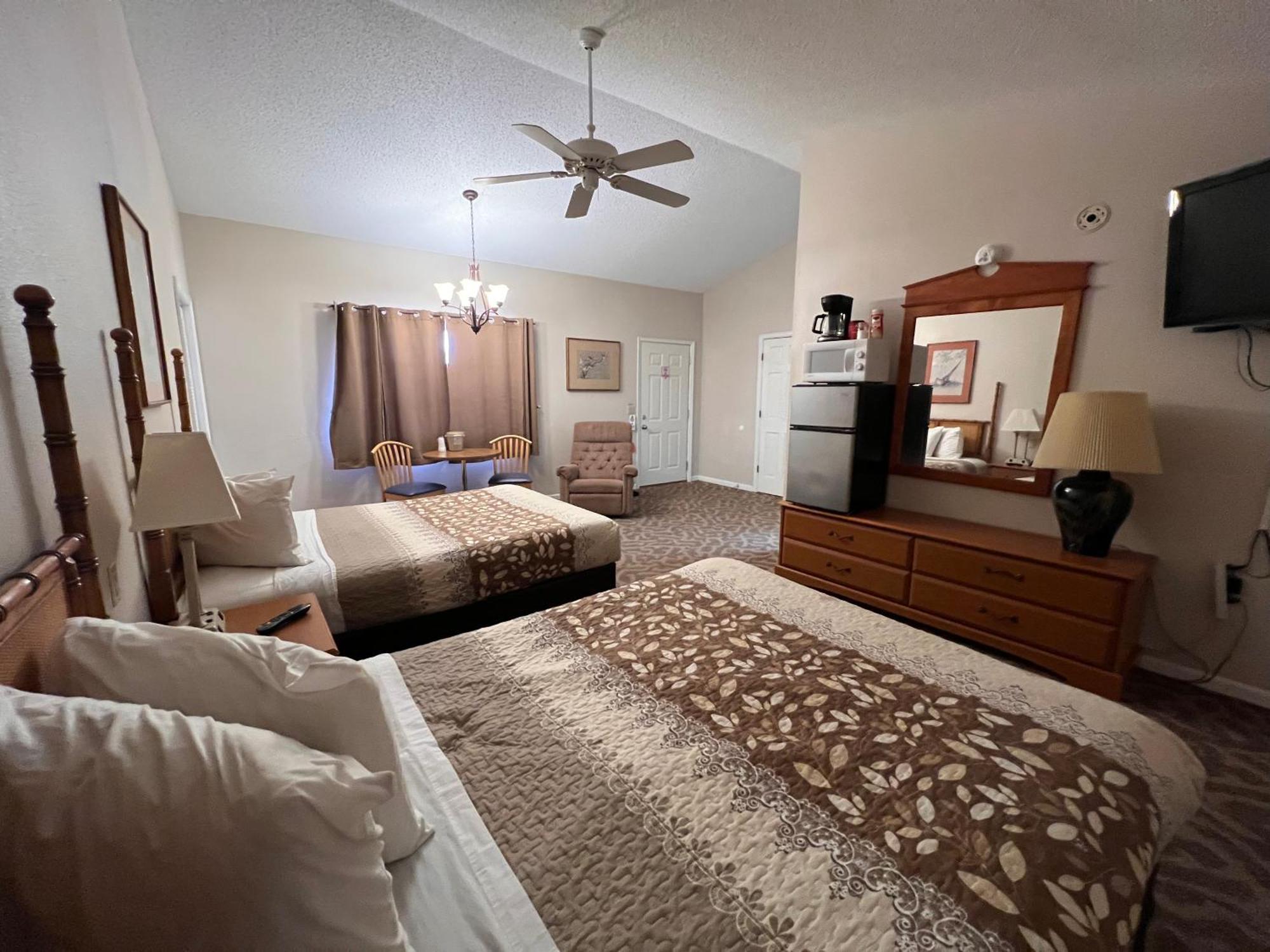 Dew Drop Inn Motel By Oyo Miller Sd Exterior photo