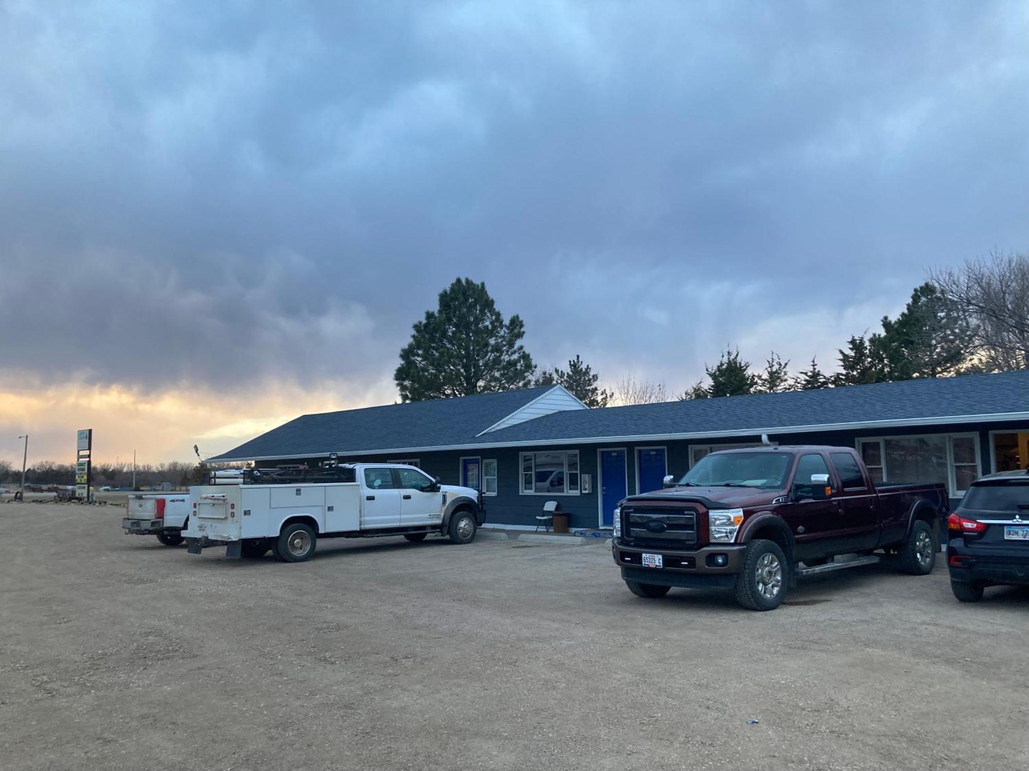 Dew Drop Inn Motel By Oyo Miller Sd Exterior photo